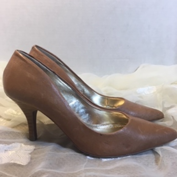 Brown short heels by steve madden - Picture 3 of 6